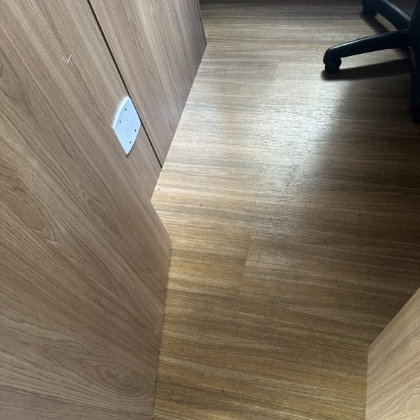 2E799CFB-5128-406F-AA51-E5591E881033